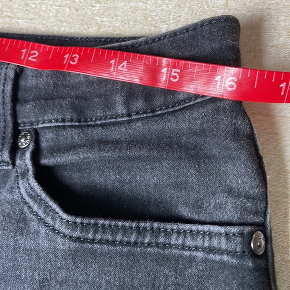 Gloria Vanderbilt Jeans - Picture 6 of 8